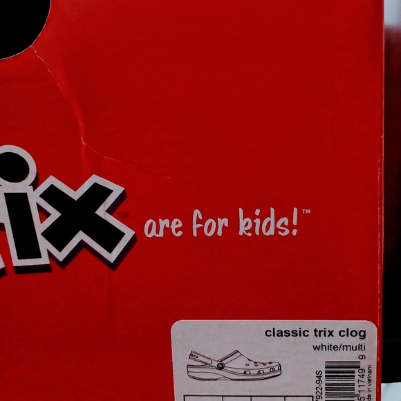 Crocs CLASSIC TRIX Cereal CLOG- NWT Men 11 - Picture 10 of 10